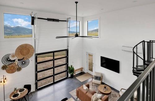 Stevensville House | The Bitterroot Bunkhouse