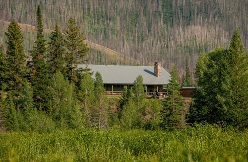 Game Creek Cabin | The Hoback Saloon Experience: Where Western Heritage Meets Refined Luxury