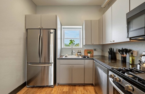 Buffalo Apartment | The Modern Loft at the foot of the Bighorns