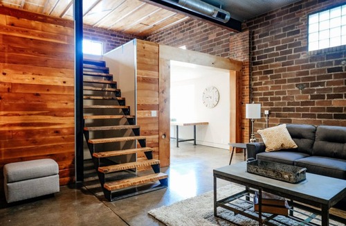 Sheridan Condo | The Nelson Inn