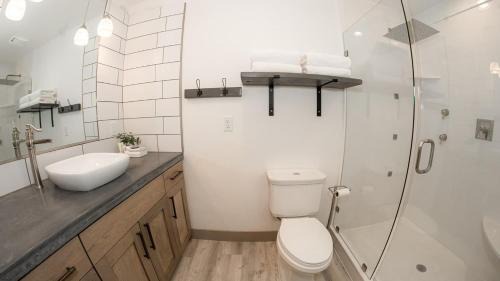 Rexburg Hotel | The Raspberry Garden Luxury Hotel & Suites