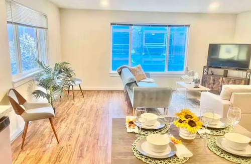 West Queen Anne Hotel | The Seattle Haven - Modern Suites