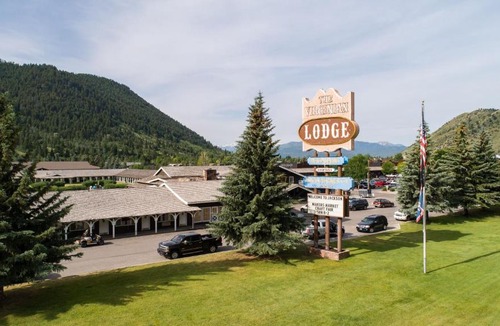 Jackson Cabin | The Virginian Lodge, an Outbound Hotel