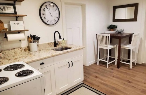 Inkom House | The White House Cottage