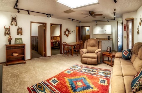 Thermopolis House | This house is a 3 bedroom(s), 1 bathrooms, located in Thermopolis, WY.