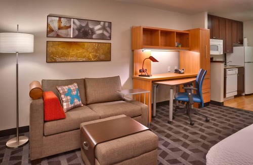 Meridian Hotel | Towneplace Suites Marriott Meridian