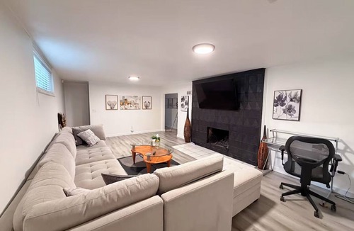 Puyallup House | Tranquil 2-bedroom house in charming Puyallup welcomes you
