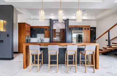Twin Falls House | Tranquil and Dramatic house on the Rim of the Snake River Canyon