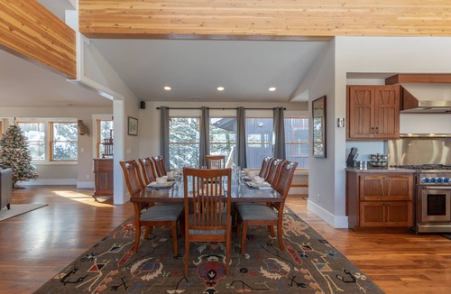 Teton Village House | Trinity :Sleeps 10- HotTub-GameRoom-Huge Kitchen-Perfect4Groups Tram & Mtn View