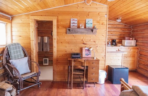 Saddlestring Cabin | Tuckaway Cabin, Rustic Tuckaway Cabin