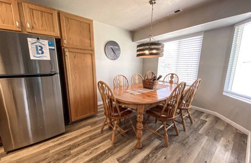 Harbor Village Condo | Updated 2-bedroom Condo-14-Plex # 218 with views!