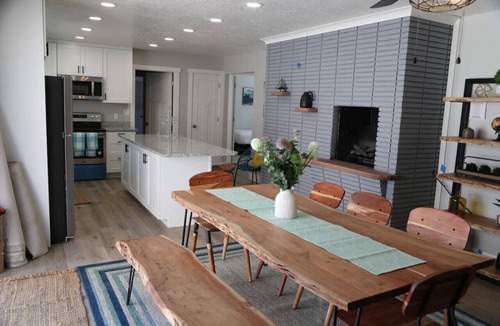 Logan House | Updated 4-bedroom home centrally located in Logan