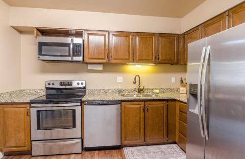 Logan Apartment | Updated condo in Logan