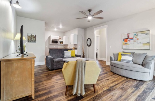 Eagle House | Upscale Parkside Retreat | High-End Kitchen | Office | 2 Bikes | Screened Porch | 2-Car Garage