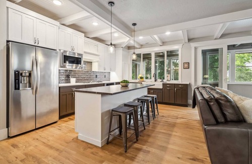 Eagle House | Upscale Parkside Retreat | High-End Kitchen | Office | 2 Bikes | Screened Porch | 2-Car Garage
