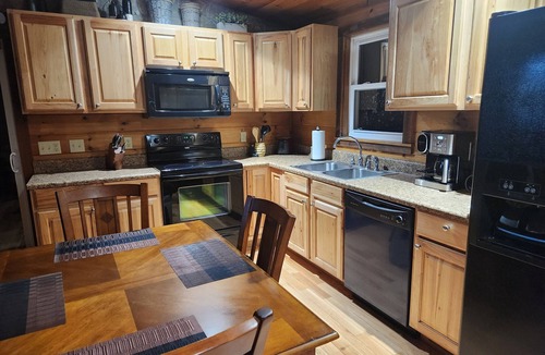 Beech Mountain Cabin | Very Comfortable Beech Stone Cabin, Cozy All Stone, Wood Cabin on Beech Mountain