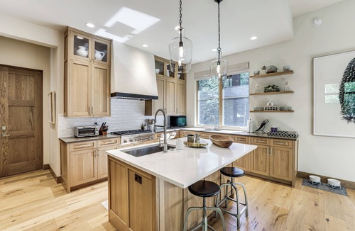 Ketchum House | Walk to Town & Trails! Luxe Mtn Retreat w/Hot Tub