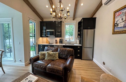 Warm Springs House | Walk to Warm Springs Lifts/Private Chalet/Bike Friendly