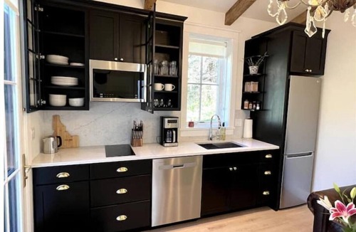 Warm Springs House | Walk to Warm Springs Lifts/Private Chalet/Bike Friendly
