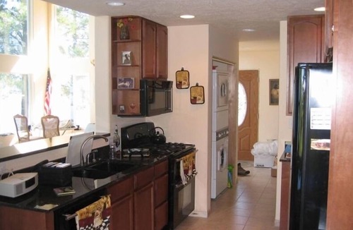 Finley Point House | Waterfront! Beach access! Booking now for summer 2027!