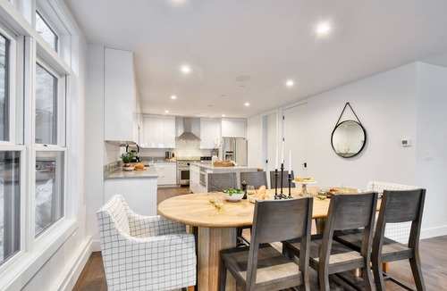 Downtown Park City Cabin | Webster by AvantStay | ⛷️ Central Location w/Hot Tub and Patio