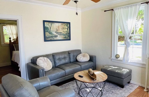 Pocatello House | Welcome to the Rosemary and Honeybee cottage in Pocatello, Idaho ! 🌲