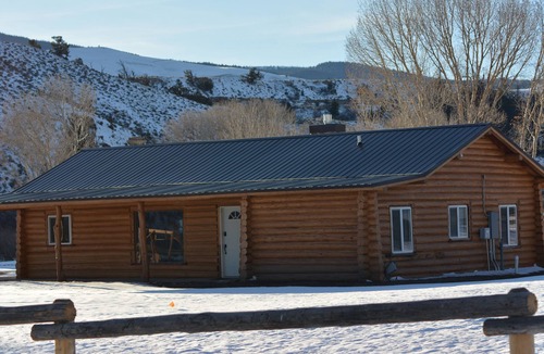 Dubois Cabin | Welcome Travelers! Renovated Log Cabin at Wind River Landing, Dubois, WY