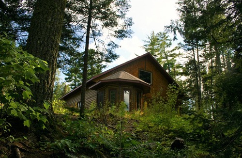 Isabella Cabin | White Pine Retreat. A true wilderness retreat.