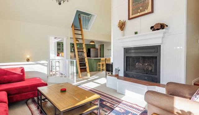 109A Buss Elle - New Spacious Property in Great West Ketchum Location