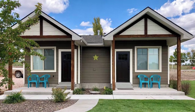 2 BR Tiny Homes - Unique Outdoor Space