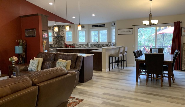 20% Off Winter Stays! Close to Skiing, Boarding & Sledding