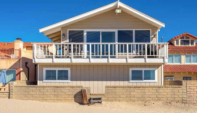 2405O Meet Me At the Jetty in Oxnard