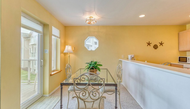 323 - Time for some vitamin Sea - Oceanview Condo in Westport
