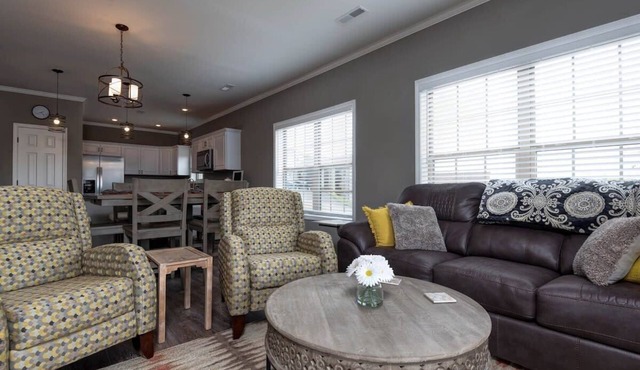 51-05 Lake view unit Close to SDC Indoor/Outdoor pools in Branson