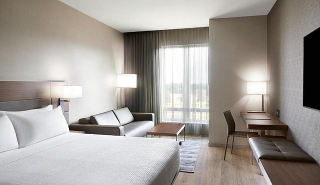 AC Hotel by Marriott Bloomington Mall of America in Bloomington
