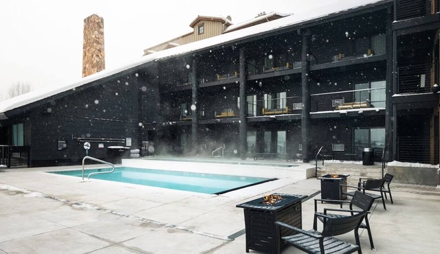 Active Getaway Lodge w/Premier Mountain Access & Hot Tub Relaxation