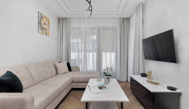 Air-conditioned Apartment with a Balcony | Workspace | Parking in Lublin