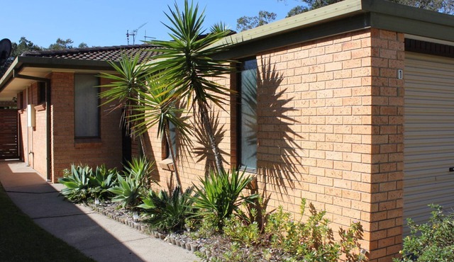 Amelia Shores - close to bowling club and lake in LAKE CATHIE