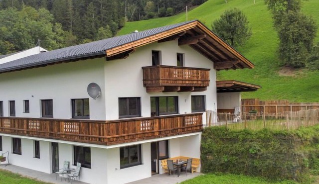 Apartment Mäuerl by Interhome in Fügen