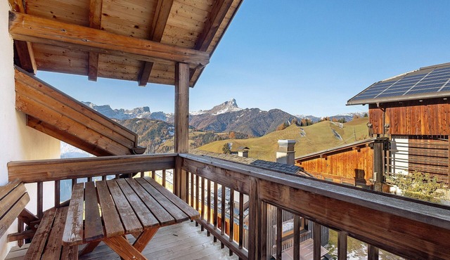 Apartment 'Rît' with Mountain View, Shared Terrace and Wi-Fi in La Valle