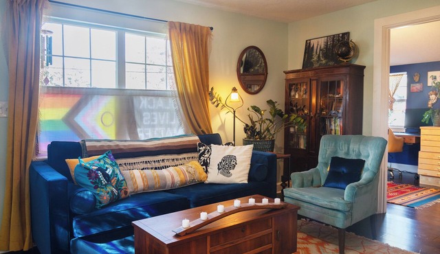 Artist's bungalow and garden in SE Portland in Milwaukie