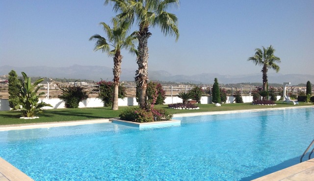 Babylon 40 - 2 bed private home Sleeps Up To 6 close to everything in Antalya
