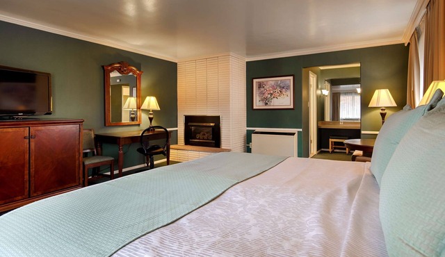 Baugh Motel, SureStay Collection by Best Western