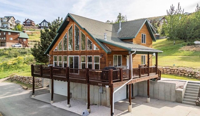 Beary Chill Cabin with Fire Pit