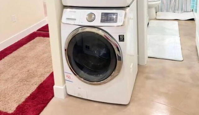 Beautiful Family Friendly Home!