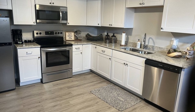 Beautiful private basement apartment