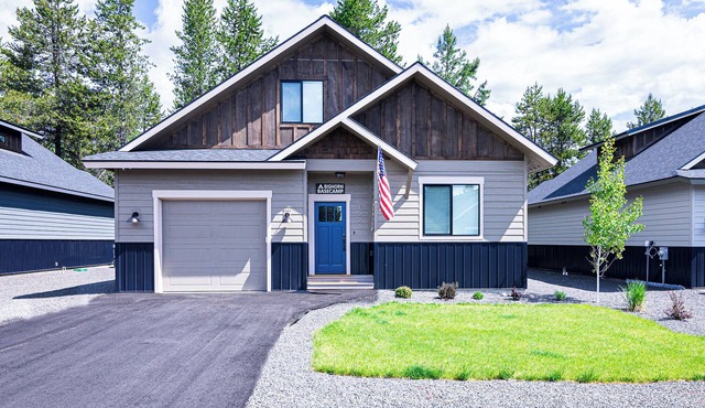 Bighorn Basecamp- Mountain family getaway near lake - Pet friendly