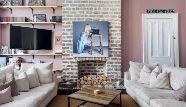 Boho West End Townhouse 6 Bed 6 Bath Sleeps 10 in Glasgow