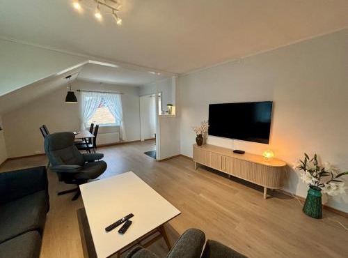 Bright apartment with a view by the sea in Molde