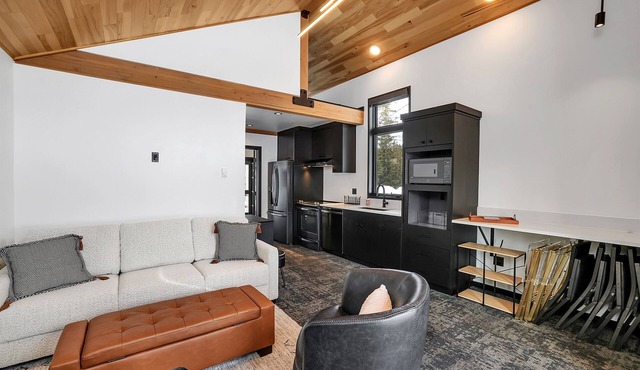 Brundage Tiny Cabin McCall · Trails at Your Door